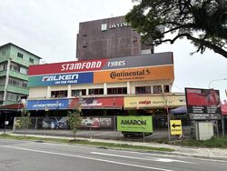 Macpherson Road (D13), Factory #496137241